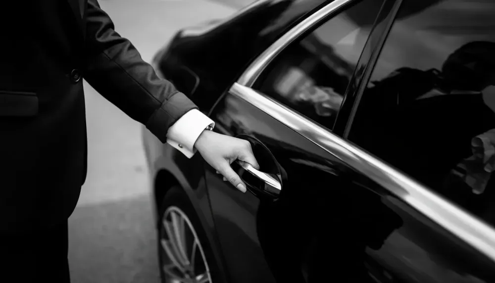 Transport malade assis près de Bonnefamille 