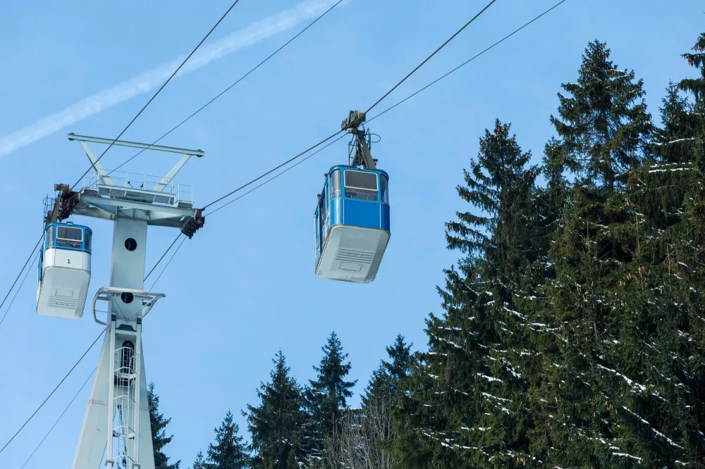 Votre taxi pour les montées vers les stations de ski aux alentours